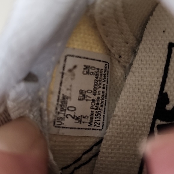 Checkered Vans - Picture 5 of 5